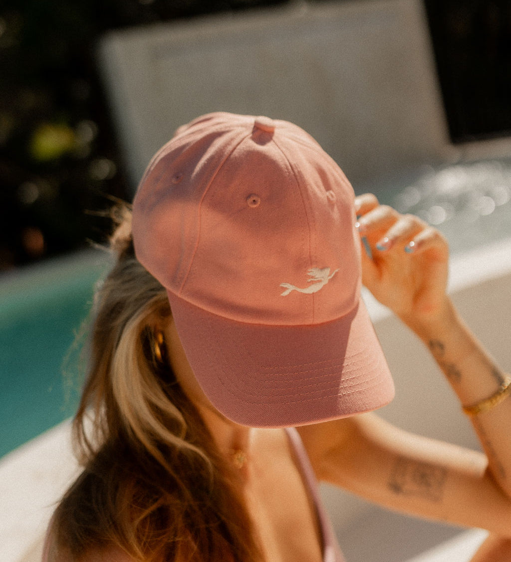 Pandanus & Palm Mermaid Cap in coral cotton twill